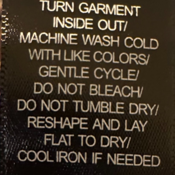 Floral Lurex Button-Front Blouse πΌβ¨ - Picture 8 of 10